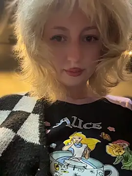 RonnieKiss online show from 04/21/26, 09:59