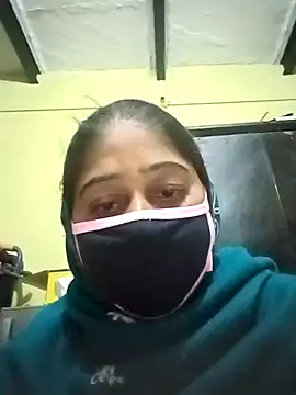 Cute-Charvii online show from 01/17/26, 02:16