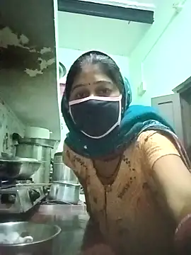 Cute-Charvii online show from 02/13/26, 01:12