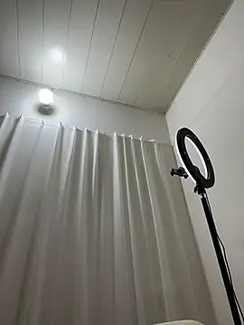 AZ37866 online show from 04/02/26, 02:04