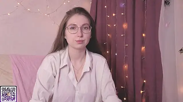 DaliaRadtke online show from 04/15/26, 07:32