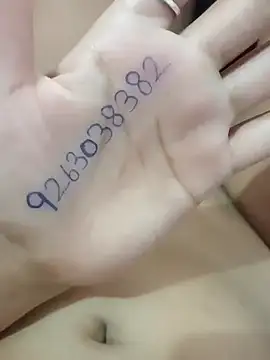 Snapshot of JassiKumari02 chatting on 10/21/25, 06:19 JassiKumari02 online show from 10/21/25, 06:19