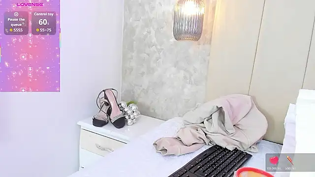 Daksha a online show from 01/14/26, 06:35