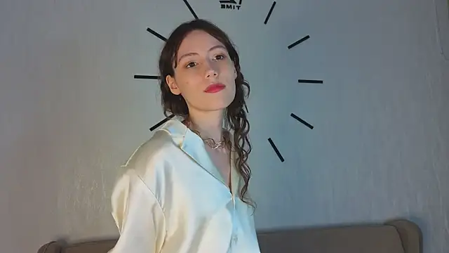 Snapshot of DelilahConsalvo chatting on 09/19/25, 06:19 DelilahConsalvo online show from 09/19/25, 06:19