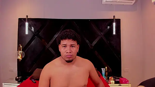 LucasandSasha online show from 04/14/26, 07:31