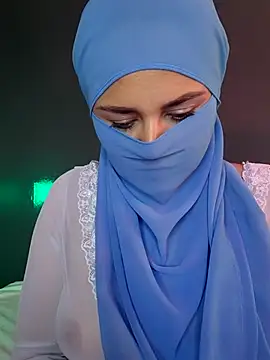 Snapshot of sahara1_ chatting on 10/20/25, 02:39 sahara1 online show from 10/20/25, 02:39