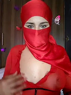 Snapshot of sahara1_ chatting on 10/29/25, 11:12 sahara1 online show from 10/29/25, 11:12