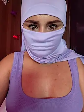 Snapshot of sahara1_ chatting on 11/06/25, 03:46 sahara1 online show from 11/06/25, 03:46