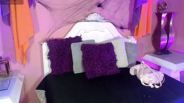 Snapshot of _IsabellaRousse chatting on 11/01/25, 07:38 IsabellaRousse online show from 11/01/25, 07:38