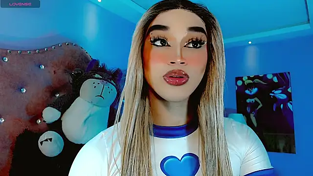 Snapshot of _IsabellaRousse chatting on 01/07/26, 12:29 IsabellaRousse online show from 01/07/26, 12:29