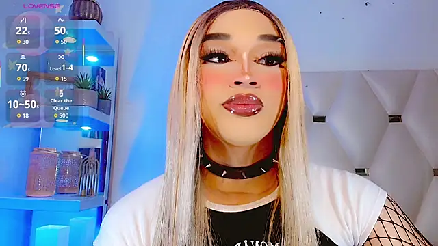 Snapshot of _IsabellaRousse chatting on 02/28/26, 08:10 IsabellaRousse online show from 02/28/26, 08:10