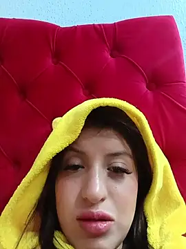 Snapshot of SALOME-28_ chatting on 10/21/25, 03:07 SALOME-28 online show from 10/21/25, 03:07