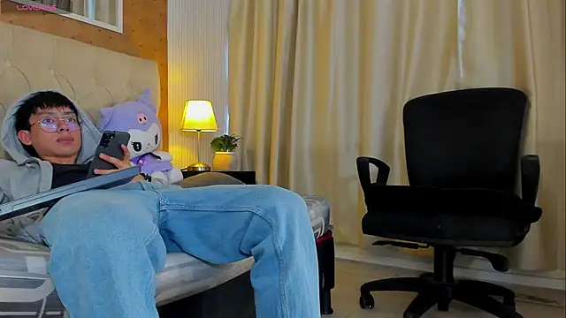 liam twiink online show from 11/27/25, 07:27