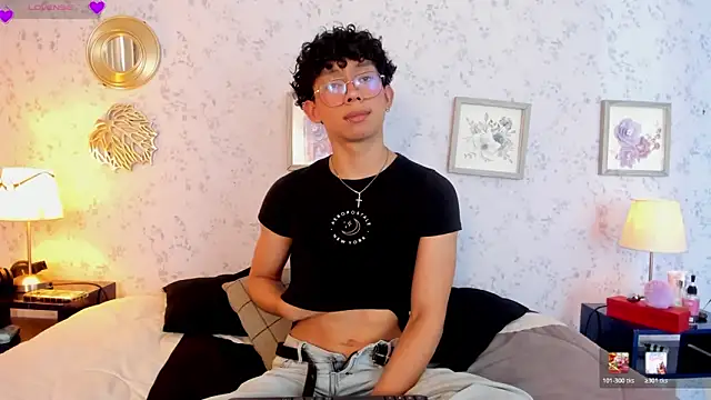 liam twiink online show from 03/28/26, 08:08