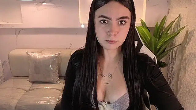 scarlett smith tp online show from 11/21/25, 12:48