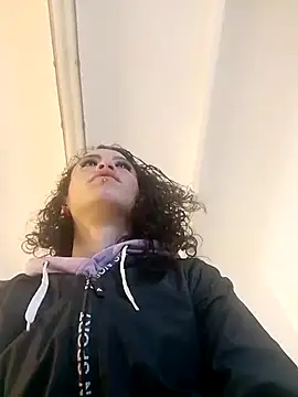 oblivionlove online show from 10/31/25, 05:14