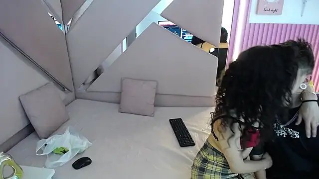 oblivionlove online show from 07/04/26, 09:43