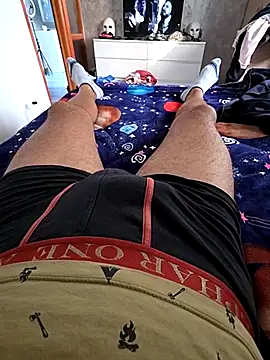 Foxbiker online show from 10/22/25, 01:33