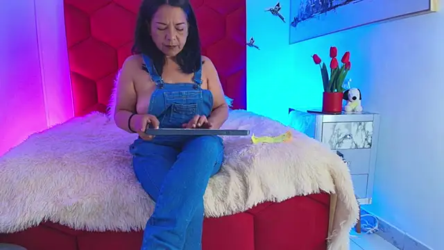 EvaGoddess  online show from 01/13/26, 06:57