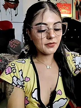 ValeNiitaLuv online show from 02/14/26, 06:32