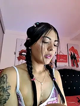 ValeNiitaLuv online show from 04/14/26, 06:30