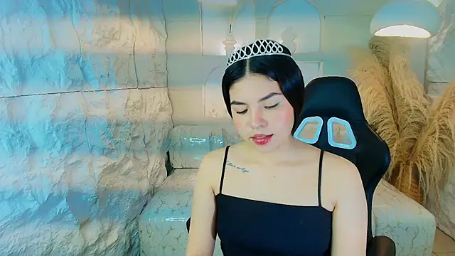 Snapshot of ambarina_r chatting on 11/26/25, 03:18 ambarina r online show from 11/26/25, 03:18