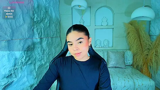 Snapshot of ambarina_r chatting on 12/04/25, 03:38 ambarina r online show from 12/04/25, 03:38