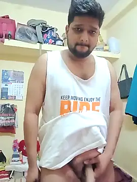 chunkyguy98 online show from 09/23/25, 03:53