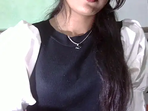 Snapshot of sexy-irm chatting on 11/17/25, 06:19 sexy-irm online show from 11/17/25, 06:19