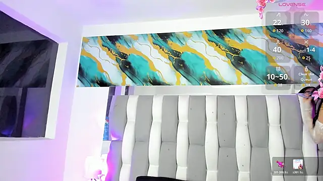 Snapshot of IsaDiiaz chatting on 02/23/26, 05:49 IsaDiiaz online show from 02/23/26, 05:49