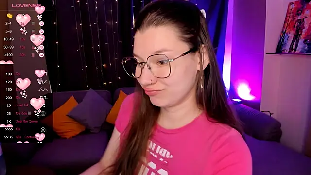 Snapshot of LinaBlossom_ chatting on 07/15/26, 03:01 LinaBlossom online show from 07/15/26, 03:01