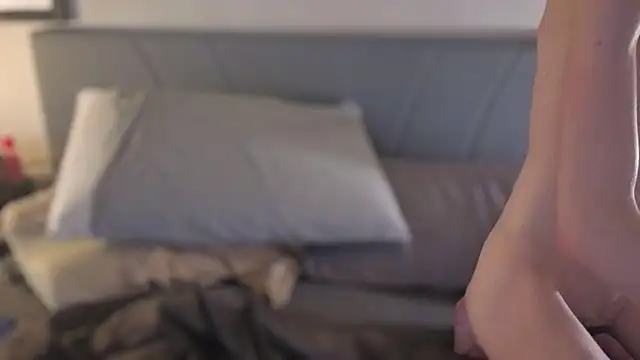 Snapshot of henryhopexxxxx chatting on 10/19/25, 05:57 henryhopexxxxx online show from 10/19/25, 05:57