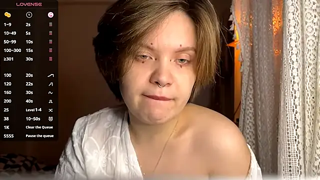 SabrinaFolts online show from 10/22/25, 03:12