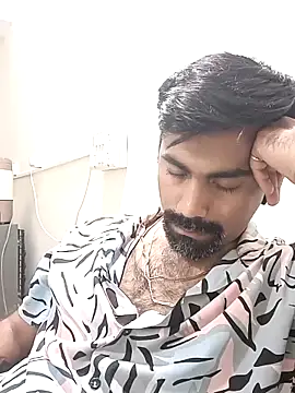 Snapshot of Shergillvicky69 chatting on 10/16/25, 11:44 Shergillvicky69 online show from 10/16/25, 11:44