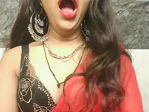 Sweey Bebo online show from 10/23/25, 06:28