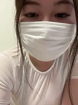 Snapshot of kyaren_JP_kyaren chatting on 05/17/26, 07:06 kyaren JP kyaren online show from 05/17/26, 07:06