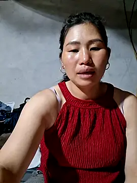 Snapshot of diamond-- chatting on 07/04/26, 01:28 diamond-- online show from 07/04/26, 01:28