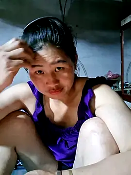Snapshot of diamond-- chatting on 07/21/26, 01:35 diamond-- online show from 07/21/26, 01:35