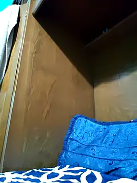 Carlos27hot online show from 11/18/25, 07:46