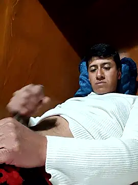 Carlos27hot online show from 01/16/26, 07:23