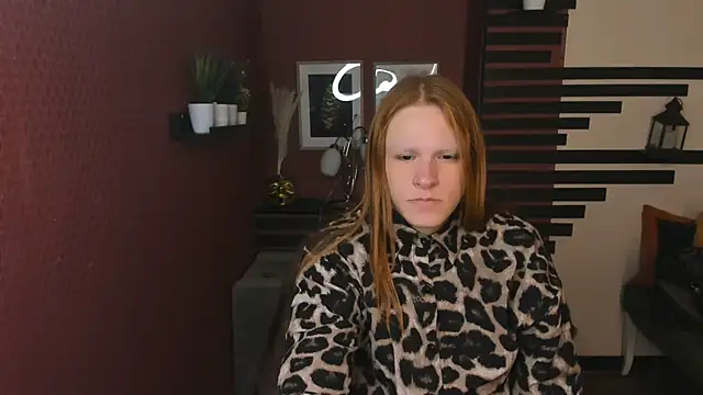 ChloeValentinee online show from 12/01/25, 12:32