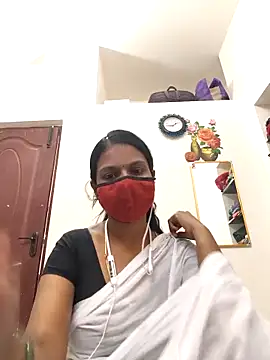 Tamil Yalini12 online show from 03/06/26, 08:11