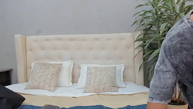 Angel Dustts online show from 10/09/25, 07:34