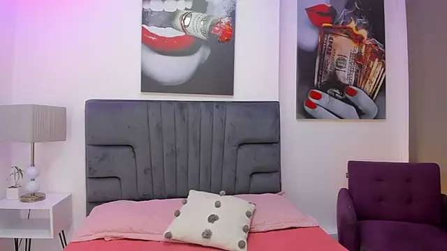 Angel Dustts online show from 10/29/25, 07:37