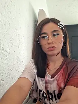 Snapshot of Akane24 chatting on 11/01/25, 08:22 Akane24 online show from 11/01/25, 08:22