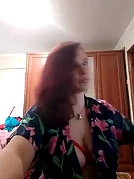 LaraDiva7799 online show from 12/14/25, 11:37