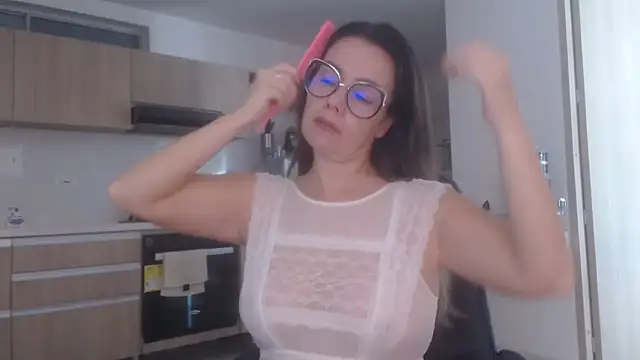 LovePaula online show from 07/17/26, 12:23