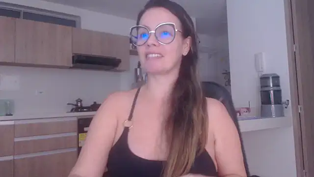 LovePaula online show from 07/25/26, 12:31