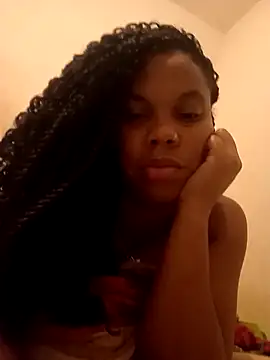 PrettahSantos online show from 12/22/25, 07:11