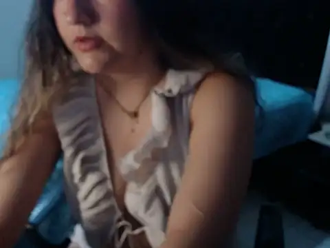 hilarymilky online show from 10/05/25, 02:21